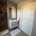 Bed and Breakfast Elena Ντεζεντσάνο ντελ Γκάρντα