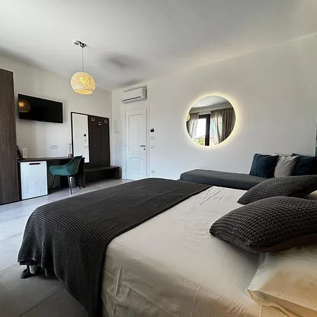 Elena Bed & Breakfast