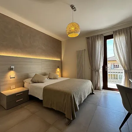 Bed & Breakfast Elena Desenzano del Garda