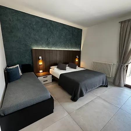 Elena Bed & Breakfast Desenzano del Garda
