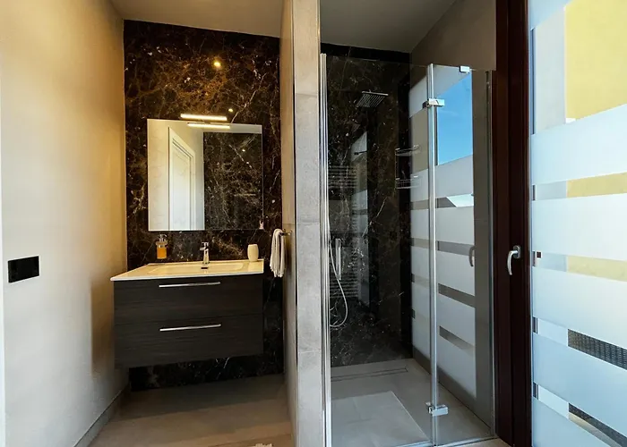 Elena Bed & Breakfast 3*