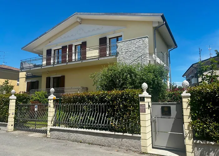 Elena Bed & Breakfast