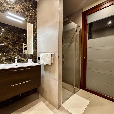 ベッド・アンド・ブレックファスト Elena デセンツァーノ・デル・ガルダ